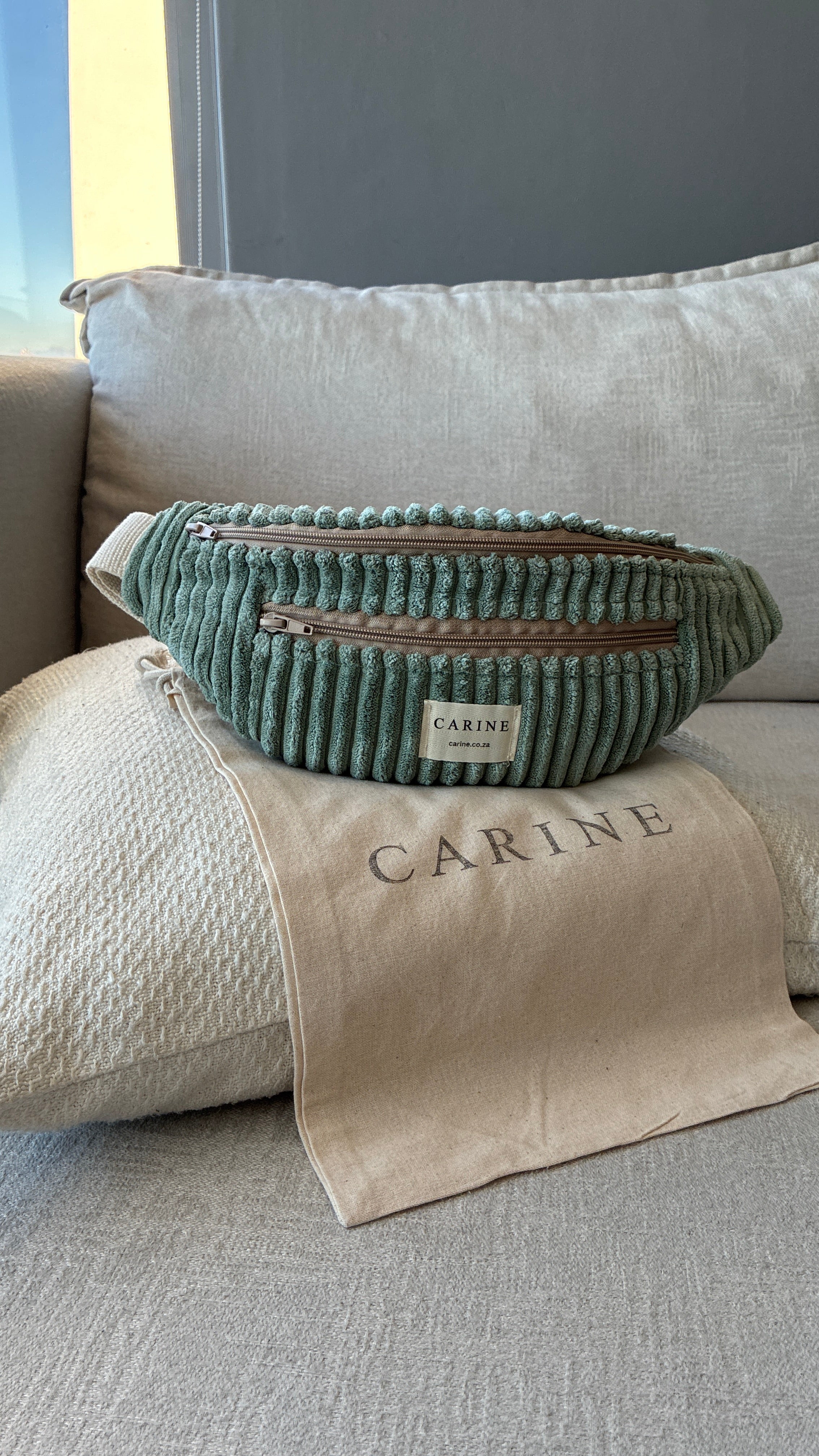 Cord Moon Bag - Mint