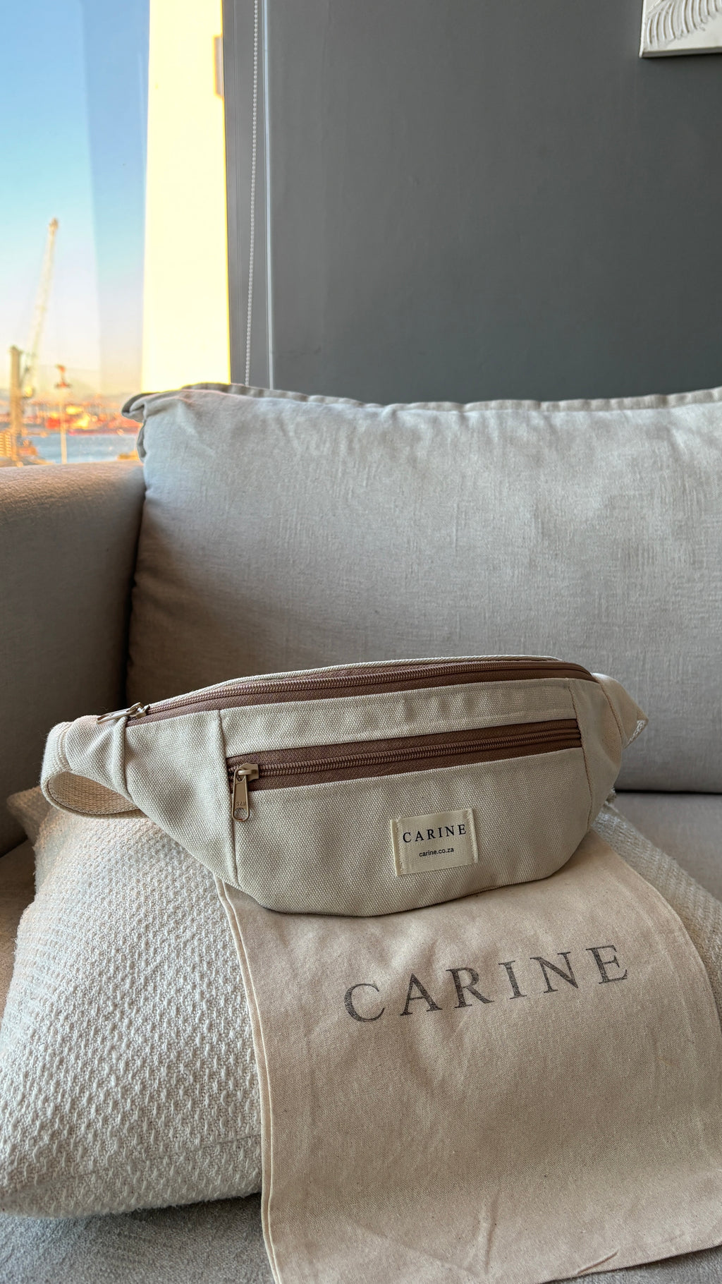 Canvas Moon Bag - Cream